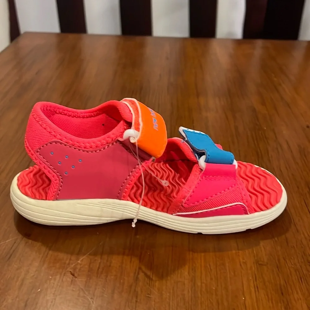 New Balance Kids Poolside Sandal shoes new Size 12 Toddlers Girls